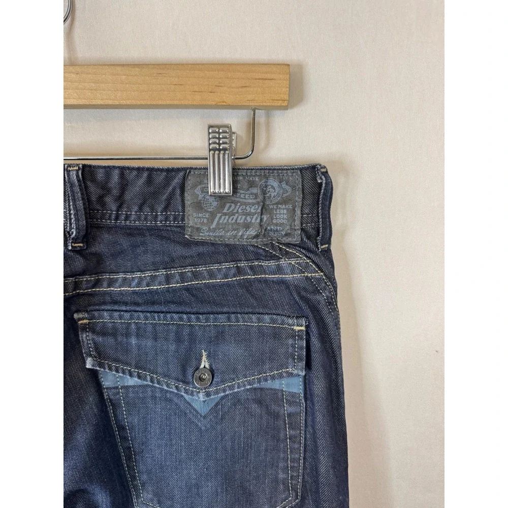 Diesel Ruky 0088Z‎ Mens Dark Wash Straight Leg Jeans  Italy 32x30 Fits 32X28